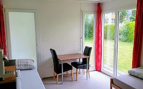 Privatzimmer 300m zur S-Bahn Jona
